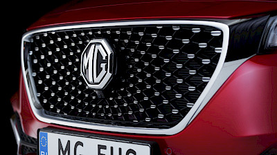 MG embléma az MG EHS hűtőrácsán