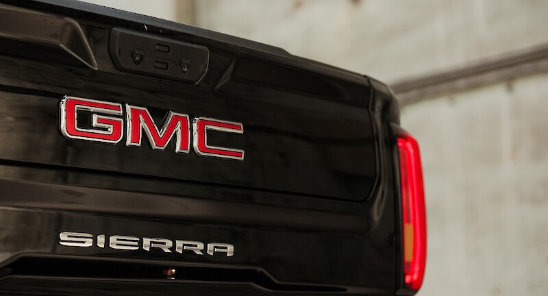 GMC Sierra plató
