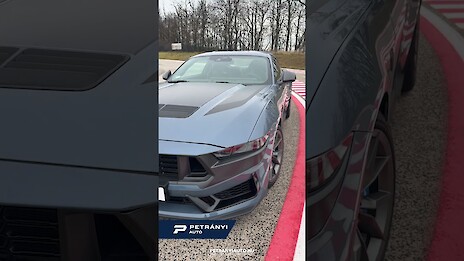 Játékból igazi: Ford Mustang videó borítóképe