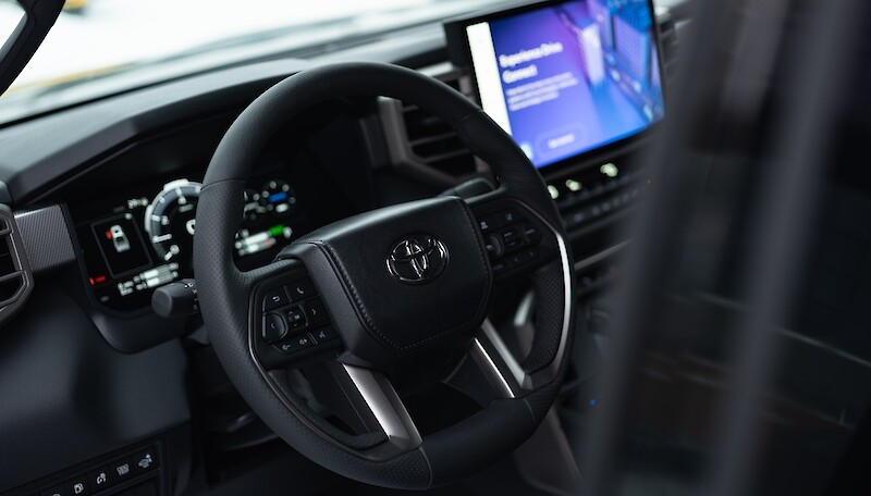 Toyota Tundra belső tér és kormány